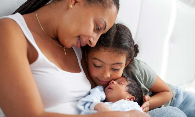 Postpartum Hospital Bag Essentials I Wish I Had